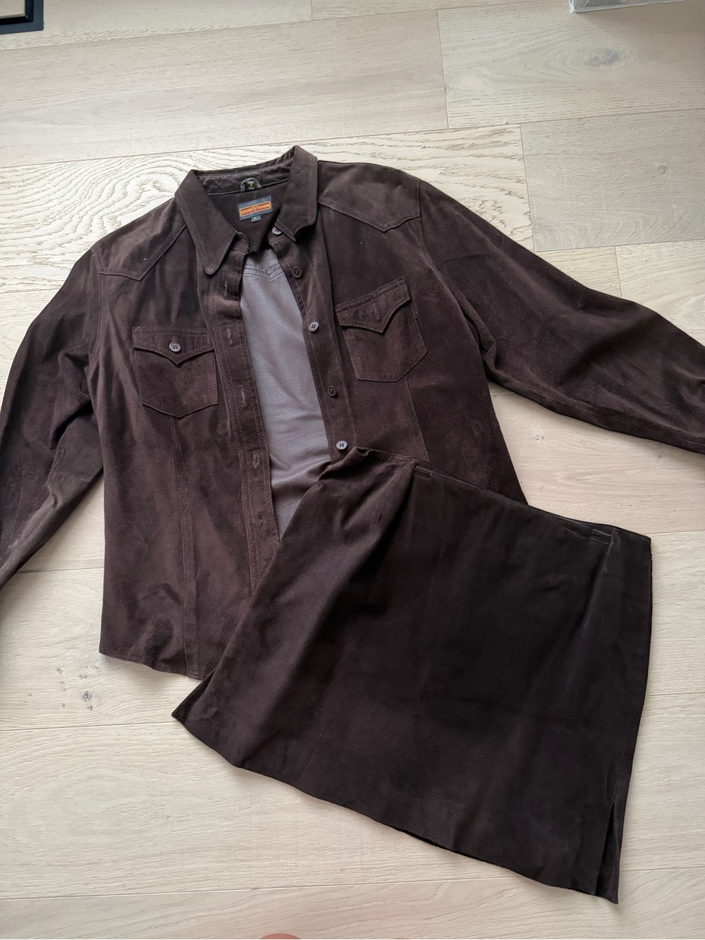 Vintage Women's Brown Suede Skirt Suit Set jacket is size L while skirt is size